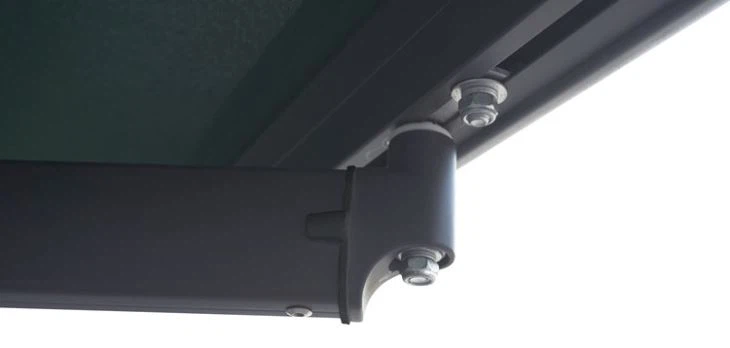 GR-670 canopy front bar connector